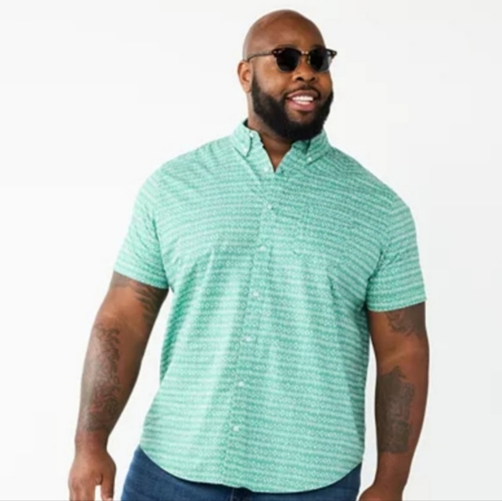 Mens short-sleeved shirt